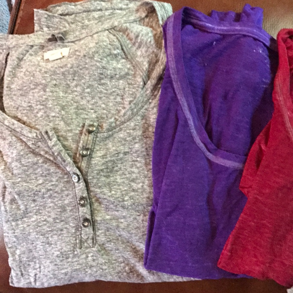 Aerie/American eagle long sleeve shirts